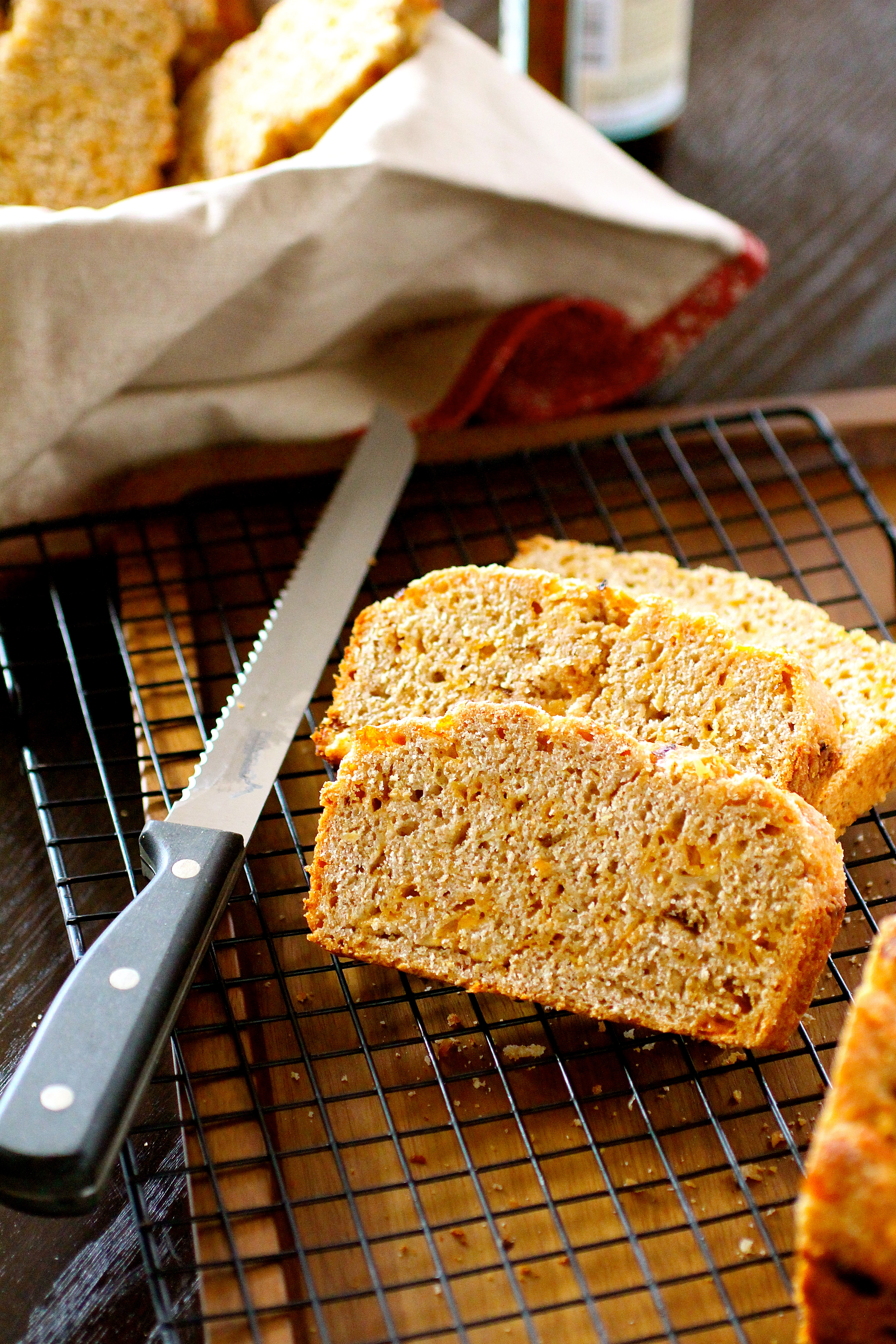 Whole Wheat Beer Cheese Bread | The Curvy Carrot